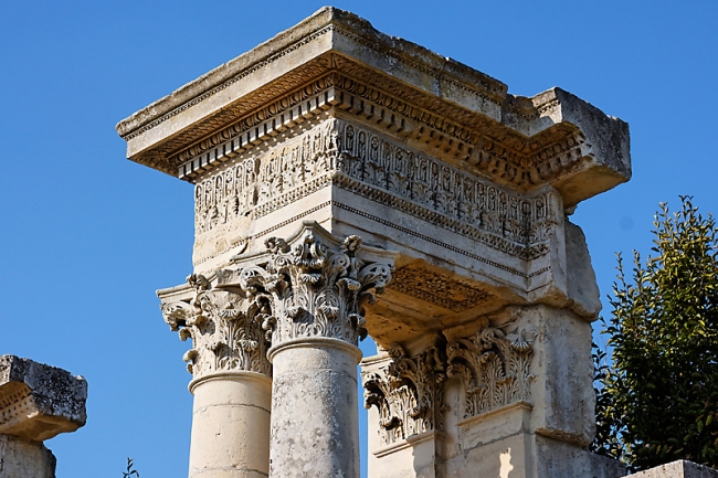 Chateau du Champ de Bataille-139